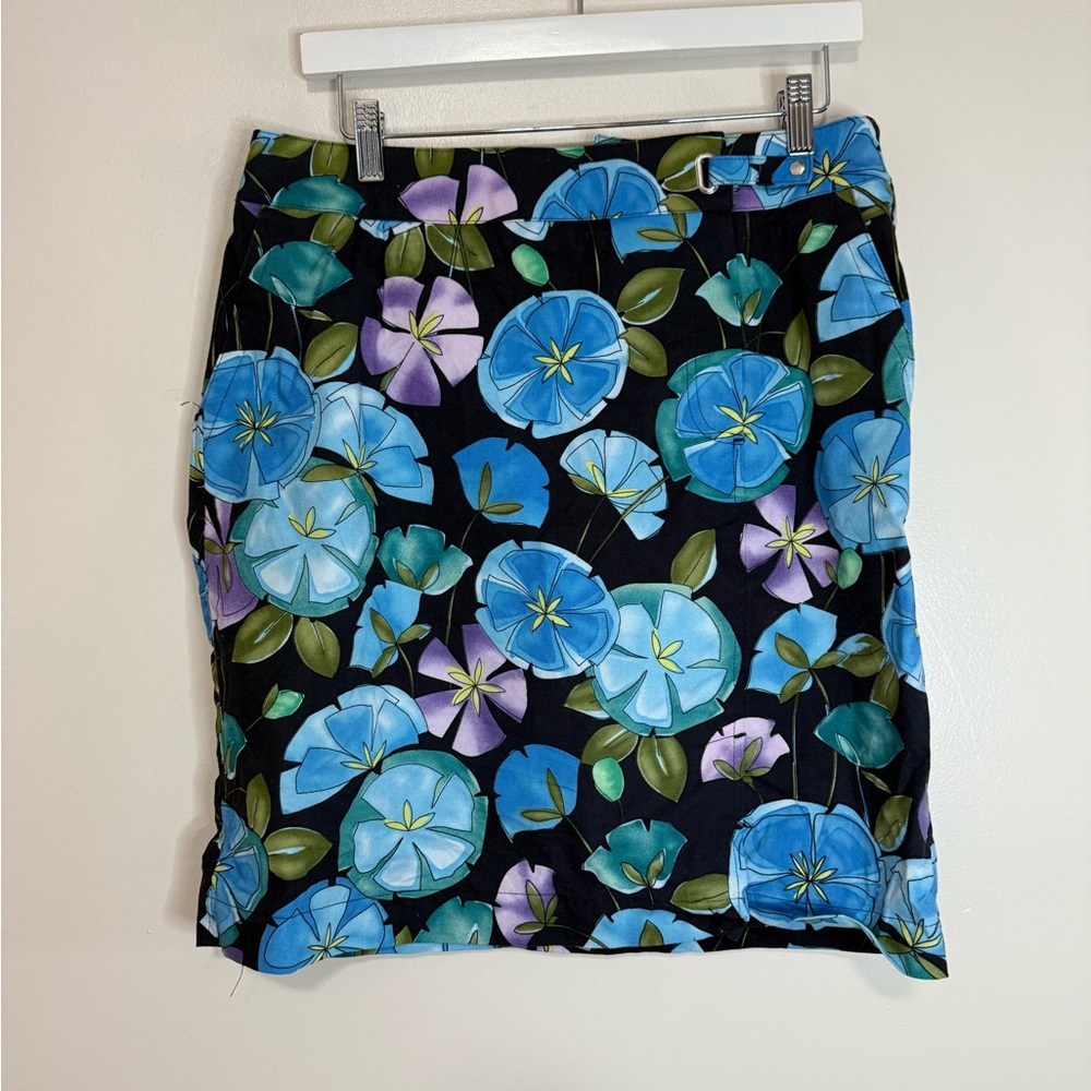 Talbots colorful Black floral pattern Skirt in size 12P - Picture 1 of 9